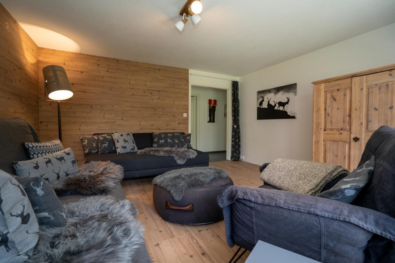 Aaa Chalet Allegra Rojo With Mountain View Скуол Екстериор снимка