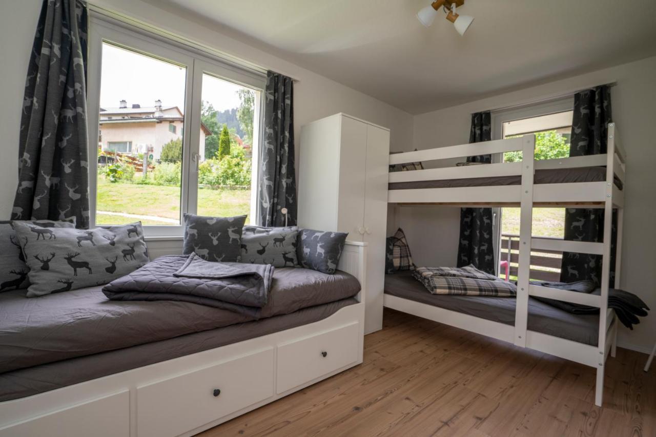 Aaa Chalet Allegra Rojo With Mountain View Скуол Екстериор снимка