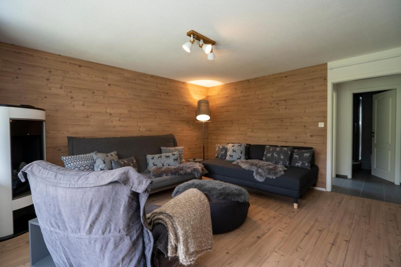 Aaa Chalet Allegra Rojo With Mountain View Скуол Екстериор снимка